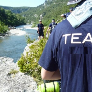 Séminaire vert en Ardèche - Challenge canoë et spéléologie
