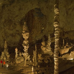 Stay in Ardèche : Discover a cave