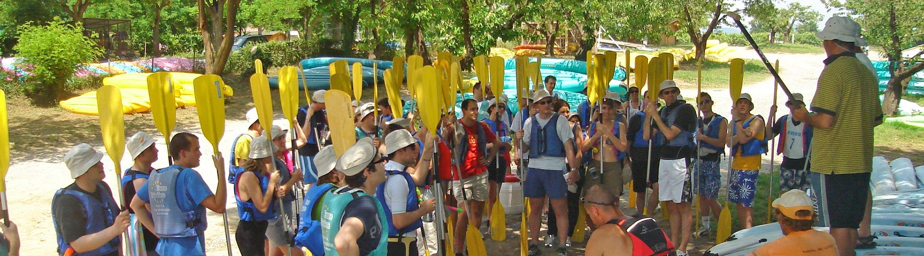 Seminar in Ardèche : Canoe challenge and a Walk to the centre of the Earth