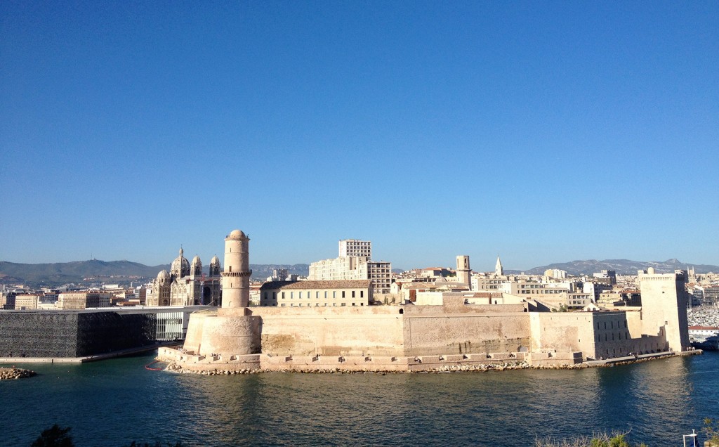 Weekend in Marseille – Kayaking on the sea