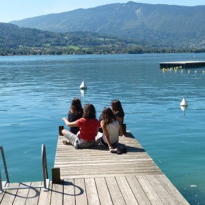 Séminaire insolite à Annecy : Challenge sur le lac et soirée tipis