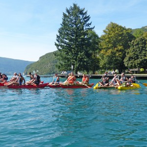 Séminaire insolite à Annecy : Challenge sur le lac et soirée tipis