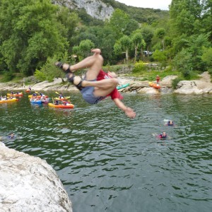 Seminar in the Ardèche : Canoe challenge and a Walk to the centre of the Earth
