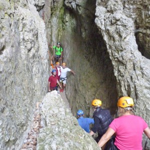 Séminaire vert en Ardèche - Challenge canoë et spéléologie