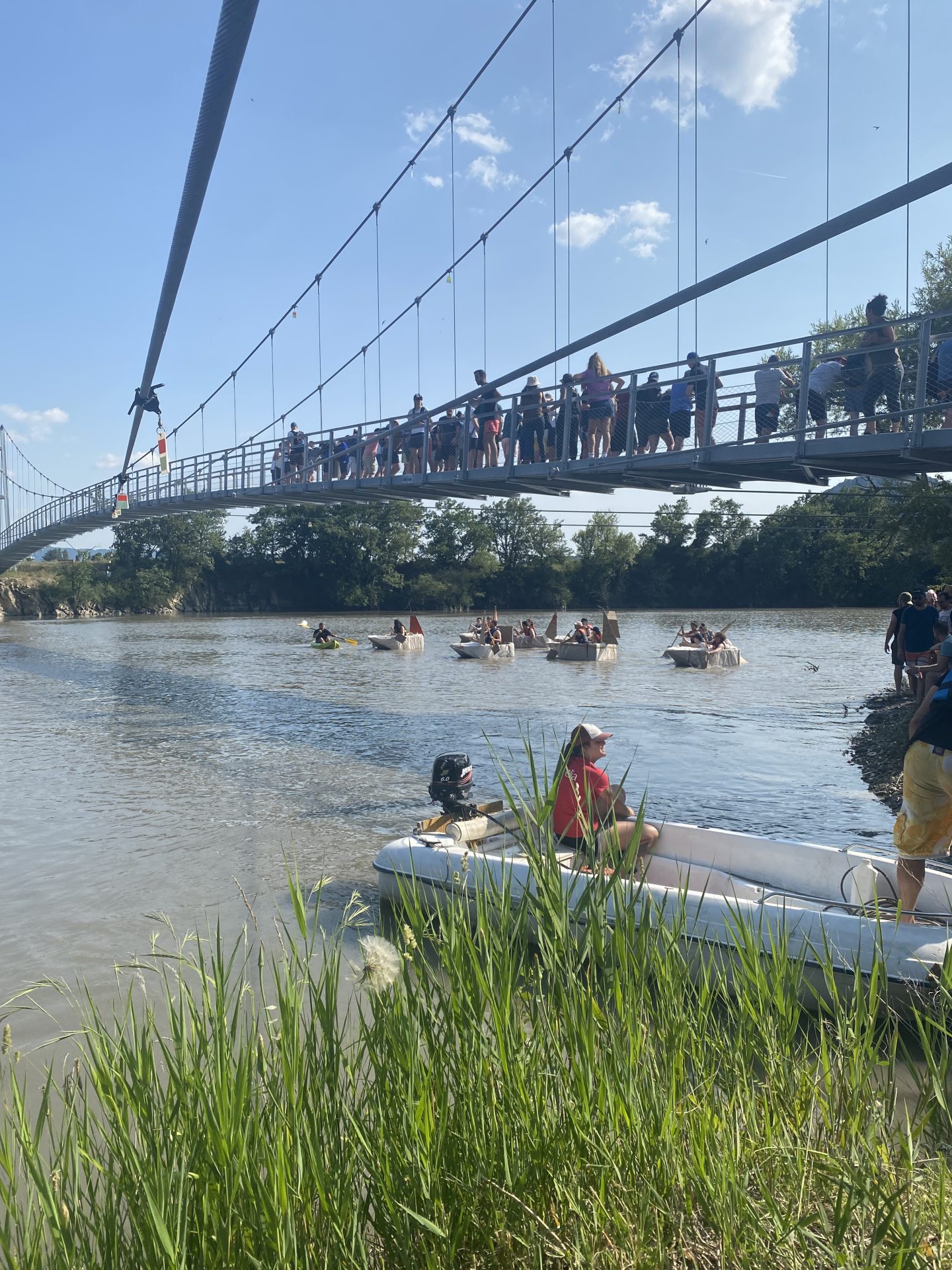 Team-building original radeaux